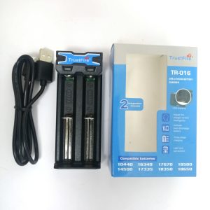 TrustFire TR-016 Baterijske lampe / baterije